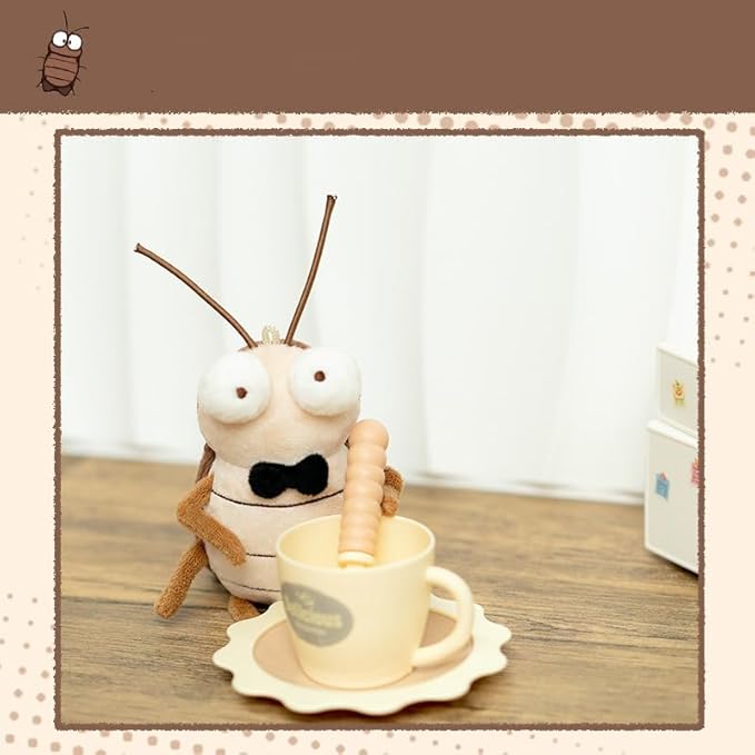 4Inches Evil Cockroach Plushies Creative Animal Keychain Funny Spoof Kawaii Charm Decoration Gifts for Bag Car