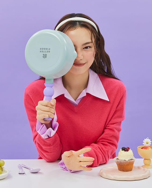 Better Finger Kitchen Nonstick 7 Inch Mini Wok Pan with Handle, Healthy Cooking Ceramic Coating Milk Melting Pot with 2 Pour Spouts, Induction Compatible Multi Cookware, Made in Korea (18cm Wok Pan)