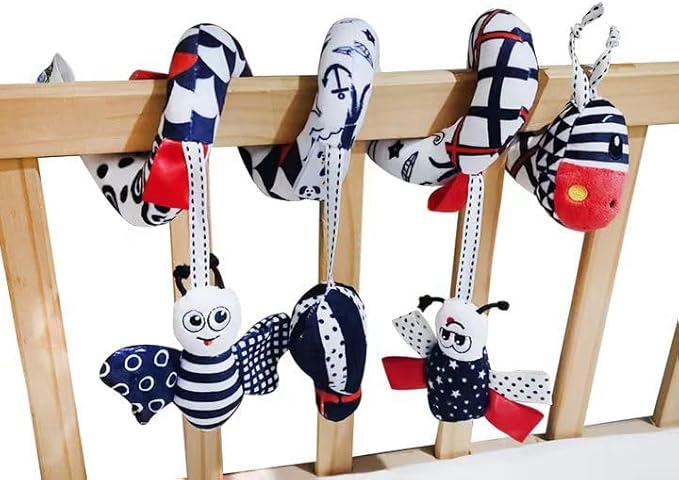 Spiral Car Seat & Stroller Activity Toy Baby Sensory interaction Cartoon toys Hanging Toys Black and White Giraffe with ringing bells_hanging or Wrapping around the infant bed or Strollea 04