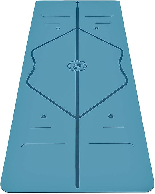 Liforme Travel Yoga mat – Patented Alignment System, Warrior-Like Grip, Non-Slip, Eco-Friendly, Ultra-Lightweight and Sweat Resistant, Made with Natural Rubber
