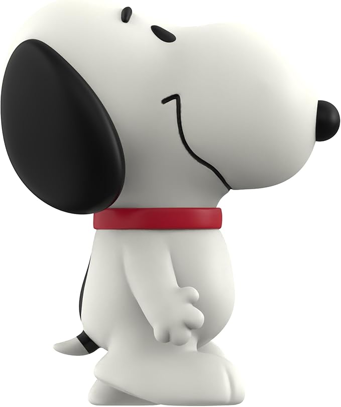 Super7 Peanuts Fun! Fun! Wave 02 - Snoopy (Walking) Action Figure
