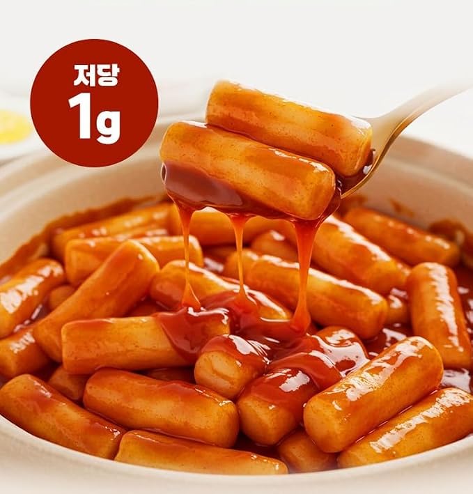 Low Sugar Rice Tteokbokki 떡볶이 – Korean Spicy Rice Cake Meal with Erythritol Sweetener, Microwave Ready in 2 Minutes, 250 kcal Single Serving, Shelf-Stable – Product of Korea