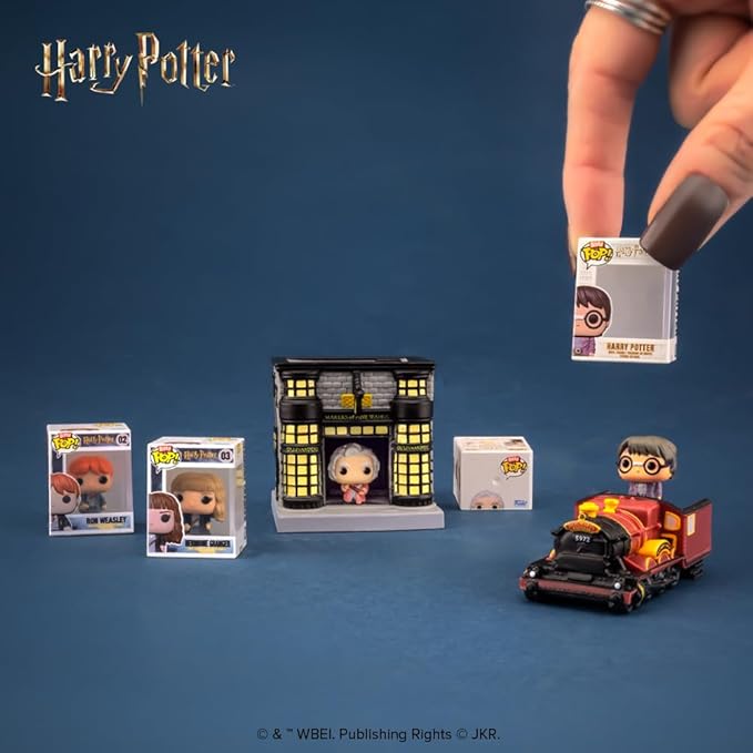 Funko Pop! Starter Set: Harry Potter Bitty Bundle Pack - 6 Pack - Harry Potter, Ron Weasley, Hermione Granger, Bitty Ride Hogwarts Express, and Bitty Town Garrick Ollivander's Wand Shop - Gift Idea