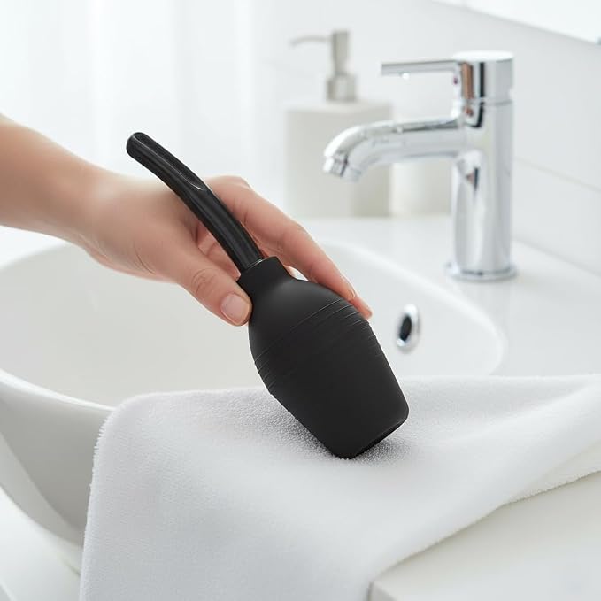 Abyclean Anal Douche Enema Bulb Vaginal Douche Enema Cleaner for Women’s or Man’s Health (310ml Black)
