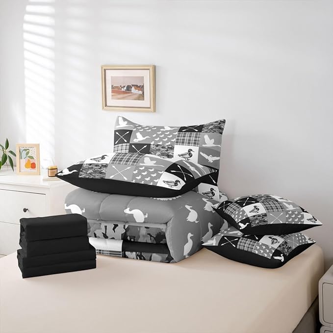 Feelyou Grey Hunting Camo Comforter Set with Sheets 7 Piece Full Size Camouflage Duck Bedding Set for Kids Boys Girls Wild Animal Hunter Bed in a Bag Room Decor Soft Lightweight Microfiber