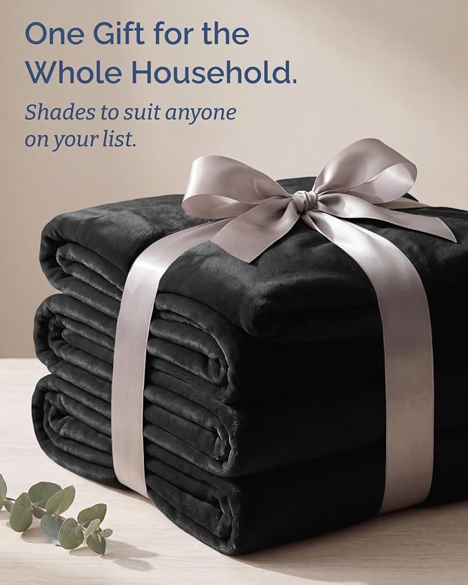 Ultra Soft Fleece Blanket Giant Blanket Size - Flannel Fleece Luxury Blanket - Lightweight for Couch Bed Chair - Thick, Warm and Breathable - All Season Cozy, Black
