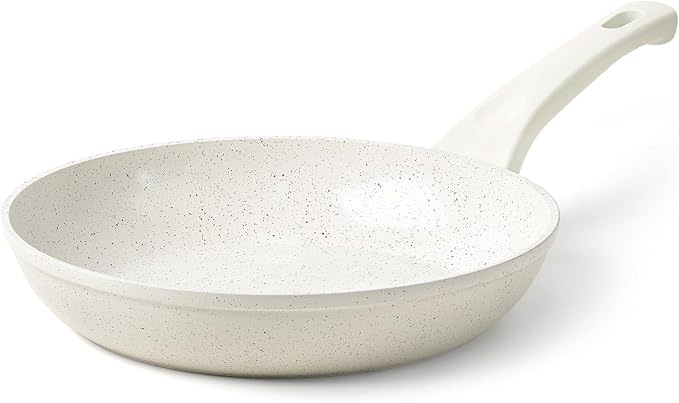 Innerwell 9.5-Inch Nonstick Frying Pan Small Egg Pan Skillet | Even Heating All Stove Compatible, PFOA PFOS Free, Granite Stone Cookware Skillet, Healthy and Non Toxic, Ceramic White
