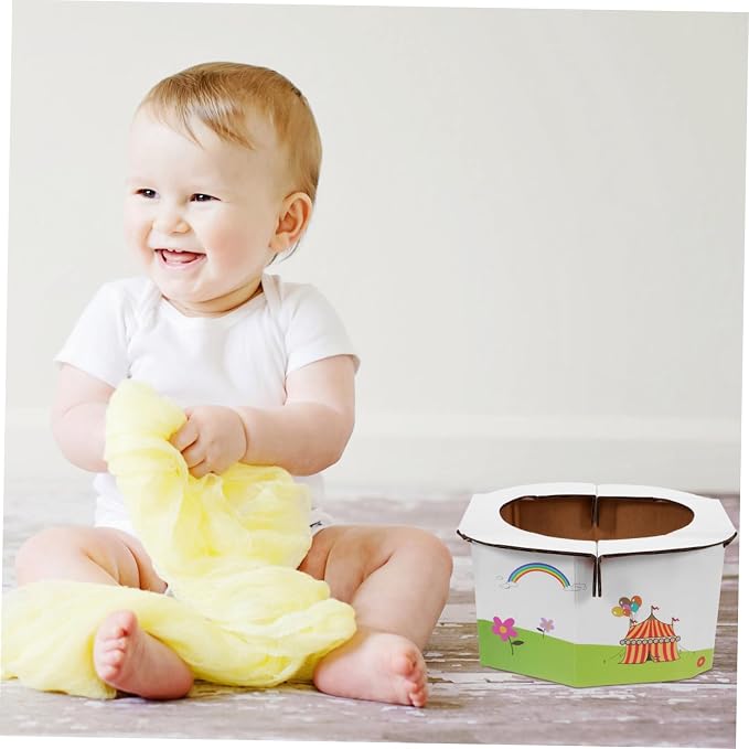 BESTonZON 1pc Portable Foldable Travel Potty Lightweight Travel Toilet for Boys and Girls Compact Design for -up for Outdoor and Home Use