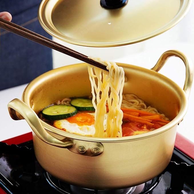Korean Ramen Noodle Pot,Aluminum Alloy Double Handle Korean Instant Noodles Pot Korean Noodle Cooker Stockpot Cooking Pot with Lid Kitchen Cookware for Soup Pasta Egg (20cm)