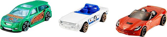 Hot Wheels 3 Car Pack, Multipack of 3 Vehicles, Instant Starter Set, Collection of 1:64 Scale Toy Sports Cars, Rolling Wheels, for Kids 3 Years & Up