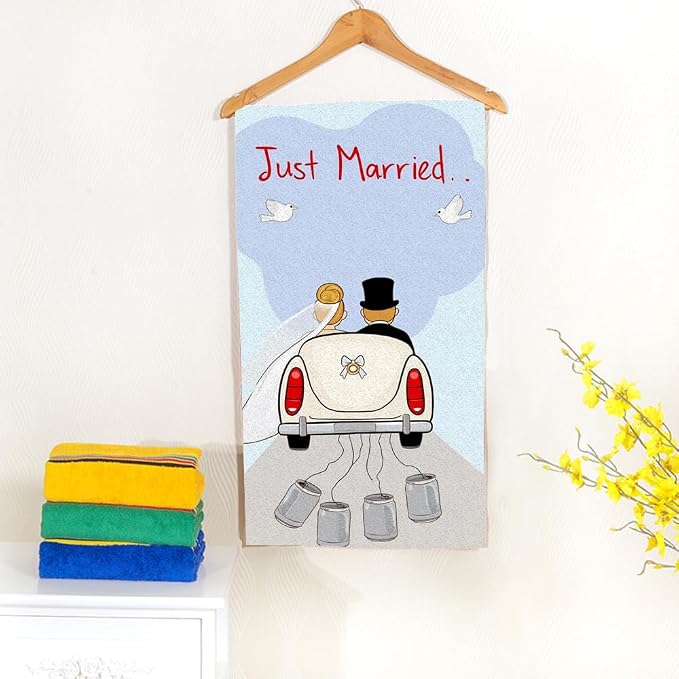 Marry Romantic Bath Towel 15X30 Inch Washcloths Newlyweds in A Car Love Face/Body/Hair/Hand Towel for Spa Gym Yoga Swim Bathroom Kitchen Hotel