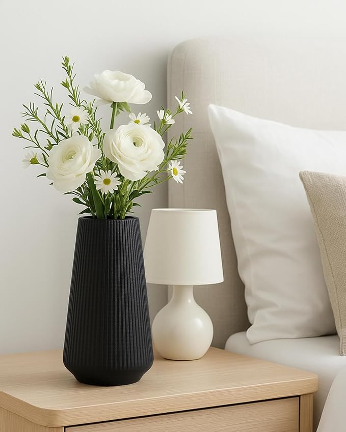 Black Ceramic Vase, 8 Inch Flower Vase for Pampas Grass, Modern Minimalist Ribbed Decorative Vase for Living Room Table, Shelf Decor