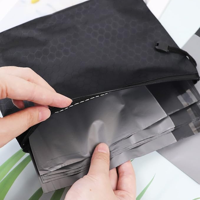 Sanitary Napkin Disposal Bags Pack of 200,Sanitary Disposal Bags Gray Opaque Bags 5x8 inches Feminine Personal Disposal Bags For Tampons,Sanitary Pads,Sanitary Liners(with 2pcs Storage Bag)