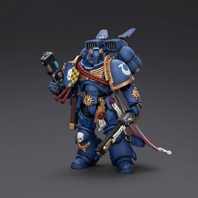 JOYTOY Warhammer 40,000 1/18 Action Figure Ultramarines Captain with Jump Pack Collection Model Birthday Gifts