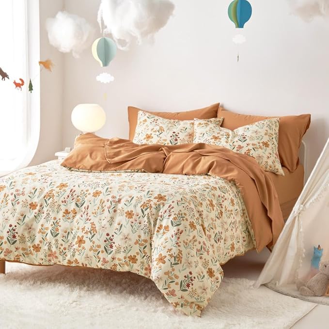 Wake In Cloud - Floral Bedding Set for Girls, Cute Colorful Botanical Flowers Patterned Soft Lightweight Comforter Set with Sheets, 5 Pieces Kids Bed in a Bag, Orange Cream, Twin Size