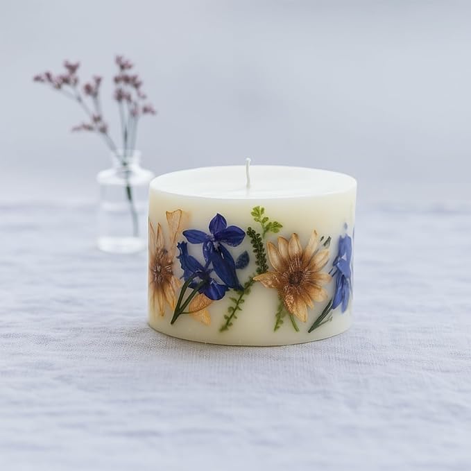 Rosy Rings Vanilla Rain Botanical Candle | Aromatherapy Long Lasting Candles Luxury Home Fragrance Decor Gifts Notes of Cashmere, Vanilla, Jasmine, Lily, Sandalwood Apple 60 Hr Burn Time 3"H (Petite)