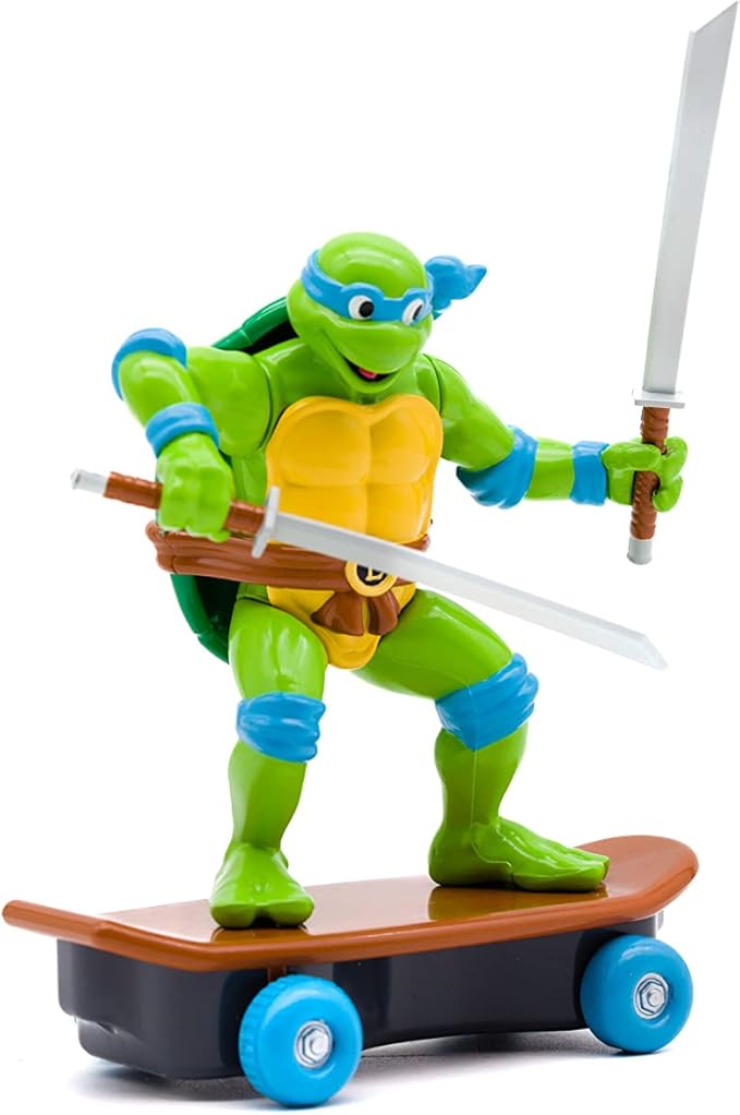 Teenage Mutant Ninja Turtles 5" Sewer Shredders Leonardo Classic Edition Ages 3+ - Battle & Shred with Signature Katanas!