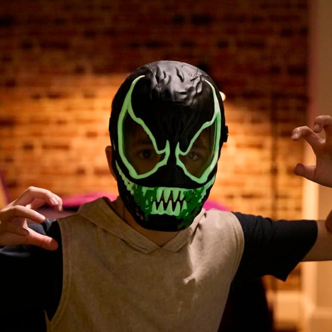 SPIDER-MAN Marvel VenomVersus Venom Glow-in-The-Dark Mask for Role Play, Super Hero Toys for Kids, Ages 5+