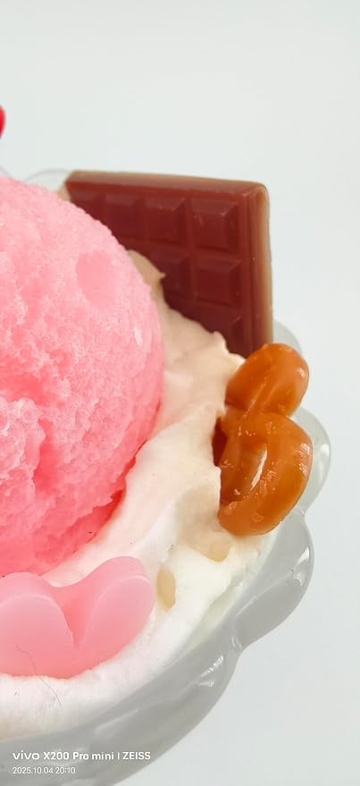 Generic Ice Cream Aromatherapy Candles, Glass Goblet, Decorative Dessert Shape, Fruits Fragrance, Birthday Festival Party Mother Gift (Vanilla Raspberry)