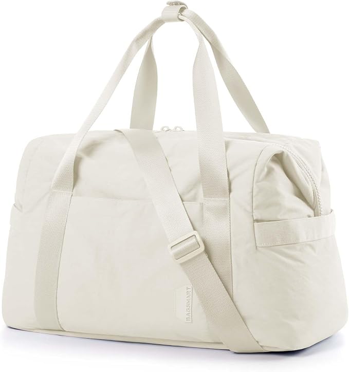 BAGSMART BAGSMART Gym Bag for Women, Carry on Weekender Overnight Bag, Travel Duffel Bags with Trolley Sleeve, Personal Item Travel Bag Tote Bag Workout Dance Bag(Light Beige-Large)