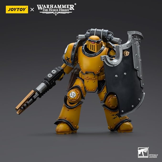 YIZRIO JoyToy Warhammer 40K Sons of Horus 1/18 Imperial Fists Legion MkIII Breacher Squad Legion Breacher with Lascutter 4.8in Action Figure Kits
