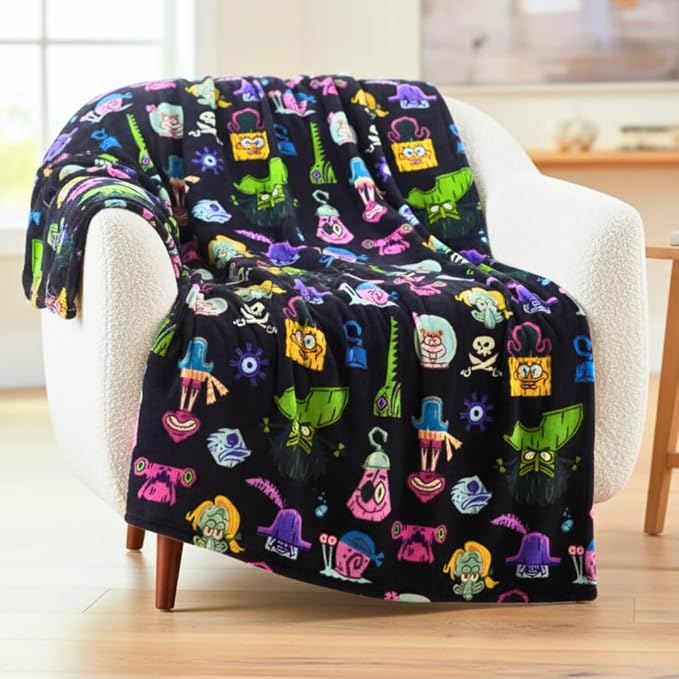 The Spongebob Movie: The Search for Squarepants Halloween Throw Blanket, Kids Pirate Super Soft Cozy Plush Bedding, 46" x 60", (Officially Licensed Product) by Franco
