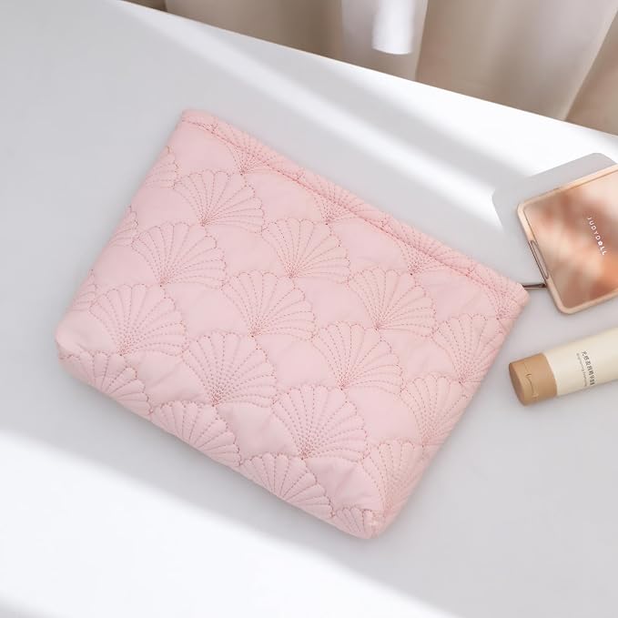 uekeboag Pink Quilted Cotton Makeup Pouch,Coquette Quilted Toiletry Bag for Women and Girls, Floral Coquette Organizer Bag, Aesthetic Travel Cosmetic Bags(Pink Shells)