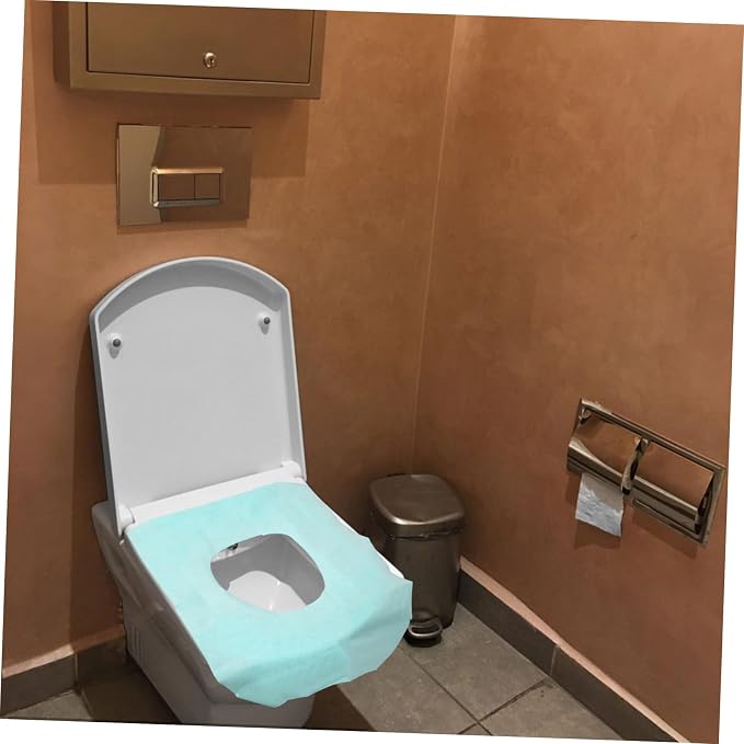 FAVOMOTO 10pcs Disposable Toilet Seat for Travel and Full Coverage Portable Toilet Training Mats for Hotels and Outdoor Use Convenient Storage and Easy Carrying