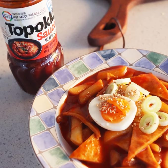 Surasang Tteokbokki Sauce for Mild Spicy Rice Cake Stir Fry | Korean Rice Cake Sauce, 16.93 Ounce, Pack of 1