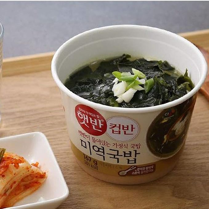 Cupbahn Korean Pre-Cooked Meal with White Rice - 25 Taste by Hetbahn 컵반 햇반 (Seaweed Soup, 4 Bowls)