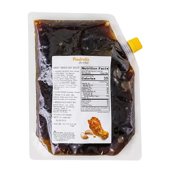 Foodrella Korean Fried Chicken Sweet Garlic Soy Sauce (마늘간장치킨소스), 2.2 LB (1kg)