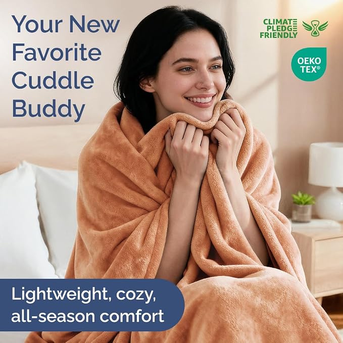Ultra Soft Fleece Throw Blanket - College Dorm Room Essentials - Peach Fuzz | Flannel Fleece, Thick, Warm & Breathable, All Season Cozy, Anti-Static, Microplush, Lightweight for Couch, Bed & Dorm Bedding