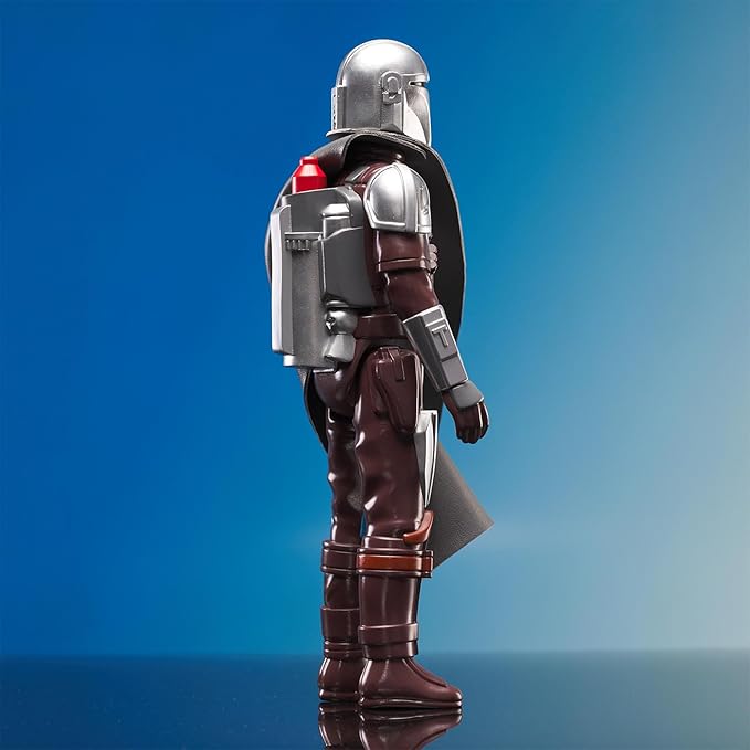 Diamond Select Toys Star Wars: The Mandalorian: Beskar Armor Jumbo Action Figure, Multicolor