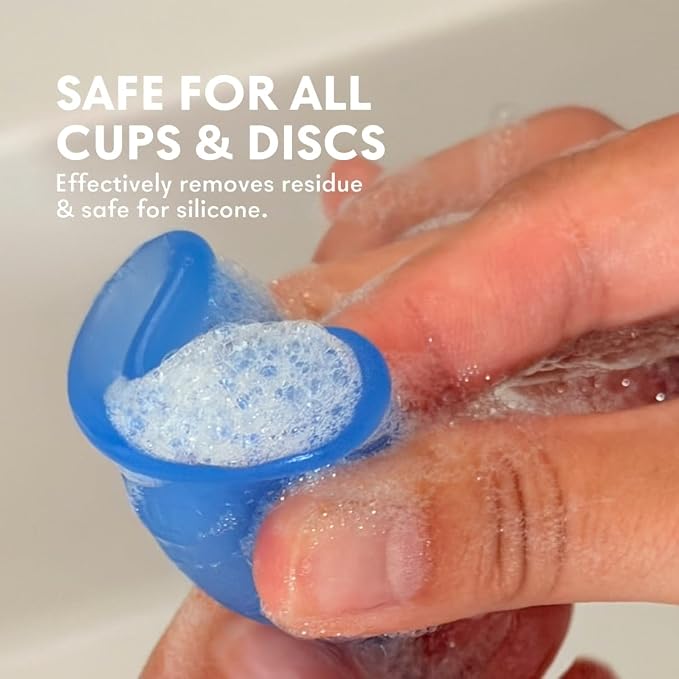 Lunette Menstrual Cup Wash – pH‑Balanced Cup & Disc Cleanser - 100 ml | Silicone‑Safe, Vegan, Lemon & Eucalyptus, Removes Cup Residue, Travel‑friendly, Made in Finland