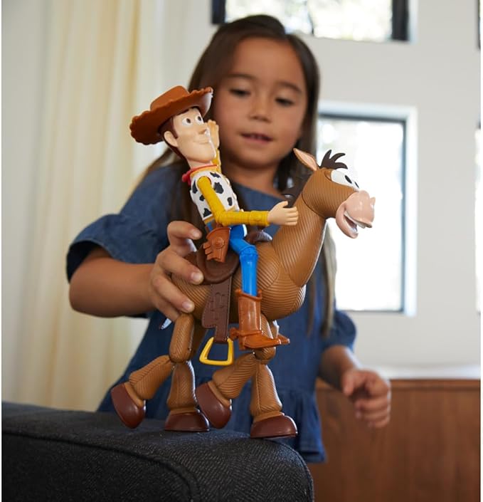 Mattel Disney Pixar's Toy Story 4 Woody and Buzz Lightyear 2-Character Pack, Movie-inspired Relative-Scale for Storytelling Play