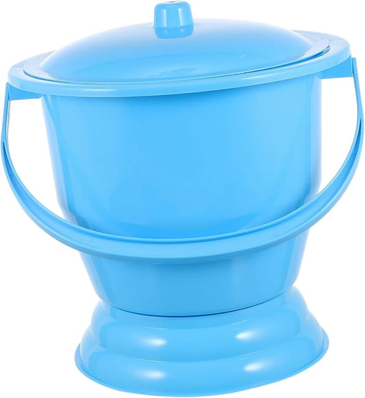 Portable Urinal Pot for Boys Boy Girl Potty Training Toilet Travel Potty Spittoon Lid Handle