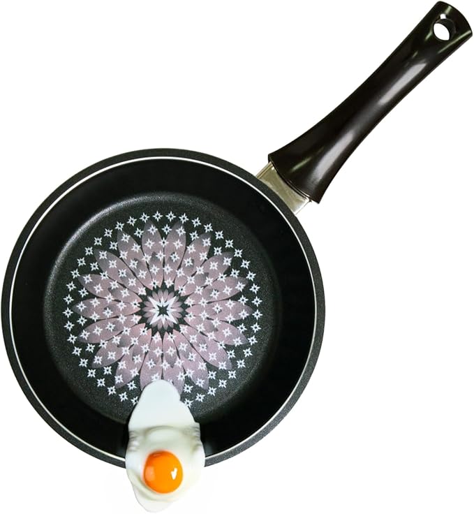 TECHEF - Blooming Flower Frying Pan, with Teflon Platinum Non-Stick Coating (PFOA Free) / Ceramic Coated Outside/Induction Ready (20 cm (8 in))