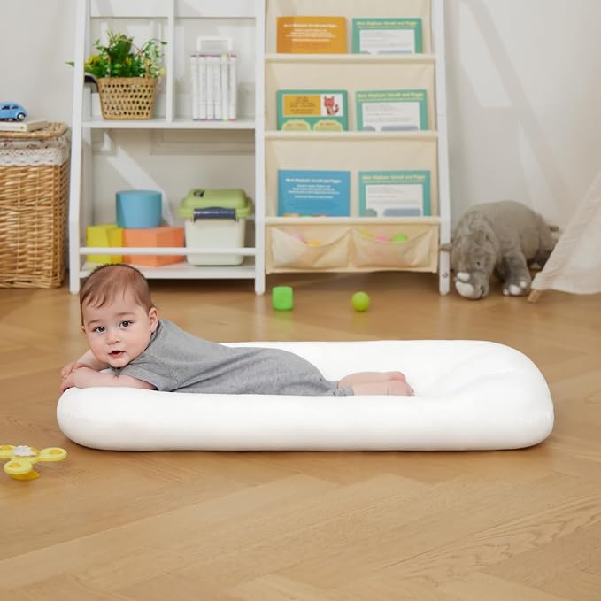 Baby Lounger for Infants Babies 0-12 Months, Bionic Organic Lounger, Soft Cotton Breathable Infant Floor Seats & Loungers for Newborn Baby Shower Gifts (White)