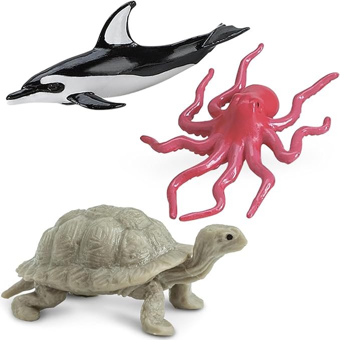 Safari Ltd. Pacific TOOB - 10 Miniature Marine Animal Figures - Educational Toy Set for Boys, Girls, and Kids Ages 3+