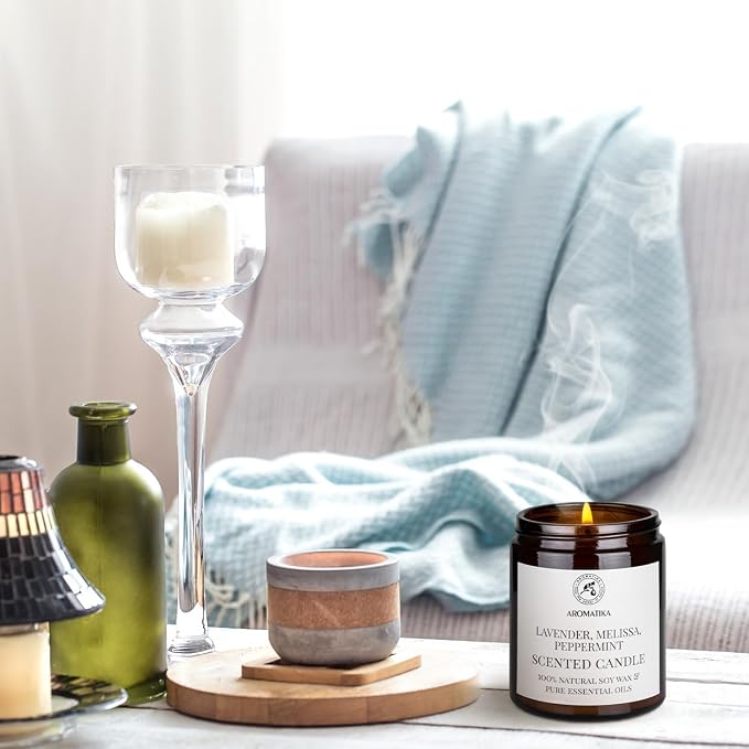 Scented Candle with Essential Oils - Lavender/Lemon Balm/Peppermint - Soy Wax Candles - Aromatherapy Candle - Soywax 150g - Up to 45 Hours Burn Time - Home Scented Candles - Glass Candle Gift