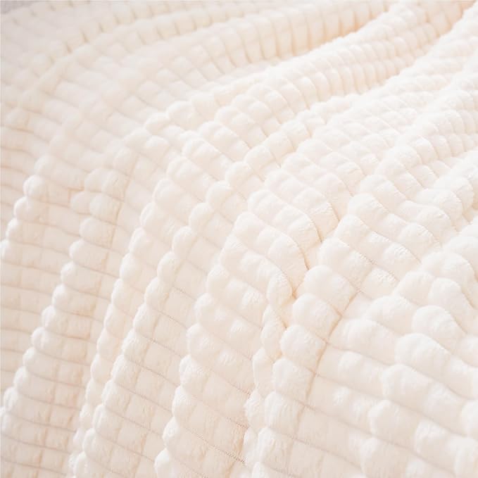 Puncuntex Fleece Throw Blanket Cream White 50"×70" with Square Grid Design | Super Soft Plush Cozy Flannel Throw Blanket Luxury for Couch Sofa Chair