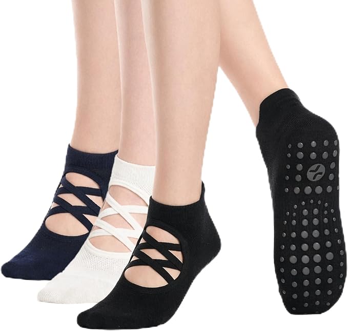 COOLMATE Pilates Socks with Grips for Women, Yoga Socks, Crew Non Slip Women for Barre, Pilates Gifts for Women