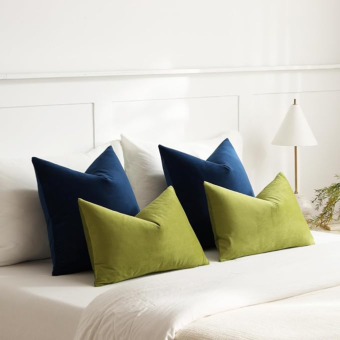 Throw Pillow Covers 20x20 Midnight Blue: Pack of 2 Cozy Soft Velvet Square Modern Luxury Decorative Throw Pillow Cases for Sofa Couch Living Room Bed Home Decor