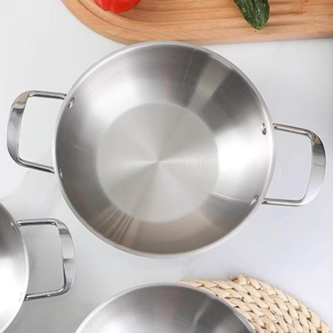 Korean Ramen Cooking Pot with Handle, Stainless Steel Everyday Pan, Stainless Steel Fast Heating Convenient Noodle Pot for Soup, Small Hot Pot 18cm/7.1in (Original Color) (Silver)