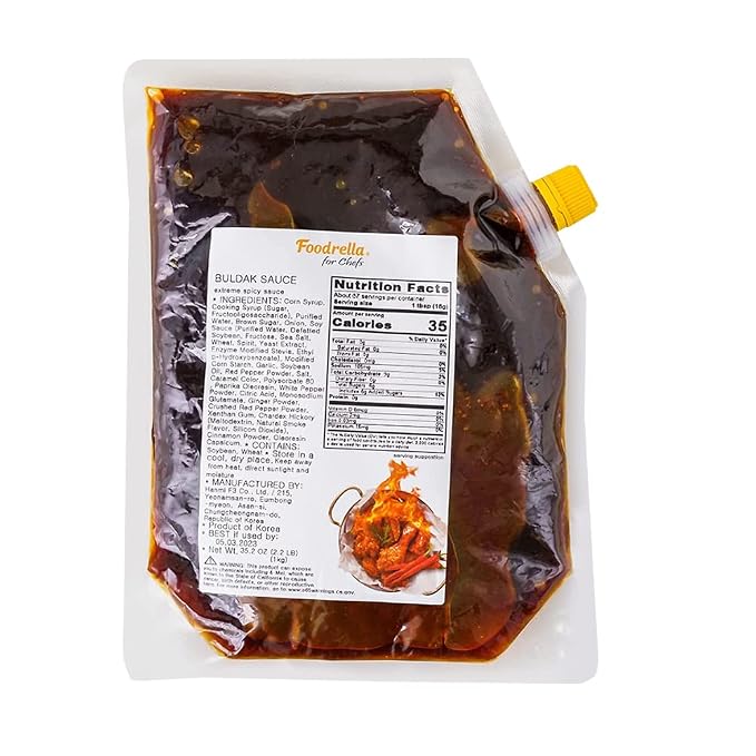 Foodrella Korean Fried Chicken Fiery Hot & Spicy Sauce (매운 닭소스), 2.2 LB (1kg)