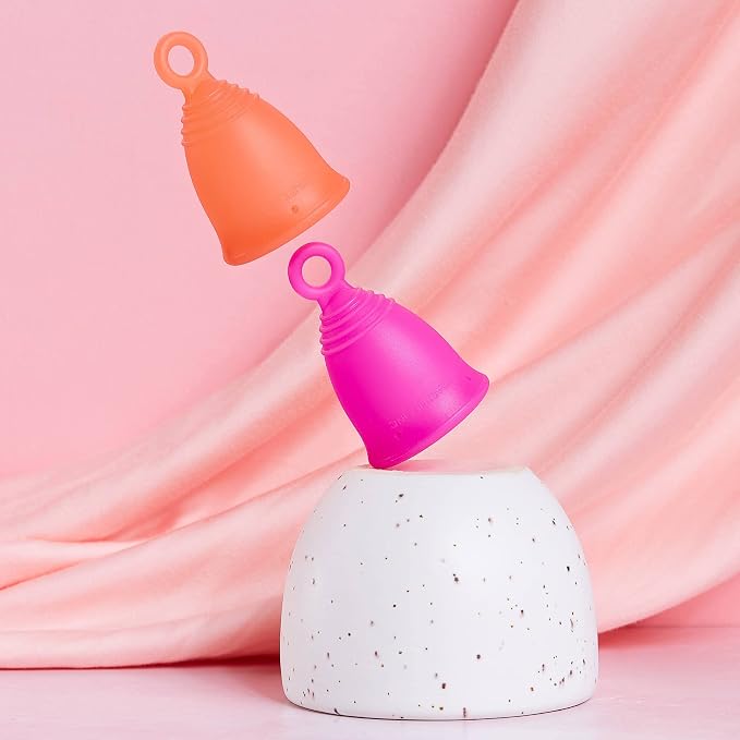 Peachlife Ring Menstrual Cup with Loop Pull Tab Handle - Silicone Reusable for 10 Years - Medium Size, Medium Firm Peachcup