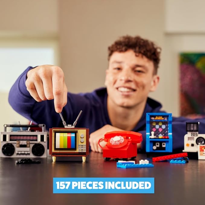 MAX Premium Retro Building Bricks Collection (Cassette Radio) by ZURU, Building Bricks for Teens, Adults and Collectors. Build, Collect and Display Your Ultimate Collection of Retro Technology!