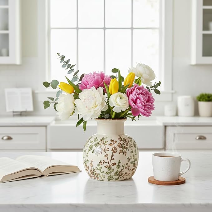 SIDUCAL Ceramic Green and Beige Antique Vase, 5.91 Inch Retro Ice Cracked Chinoiserie Floral Vase, Rustic Farmhouse Vases for Home Decor, Bookshelf, Office, Garden, Chinoiserie Decor, Tuscan Decor