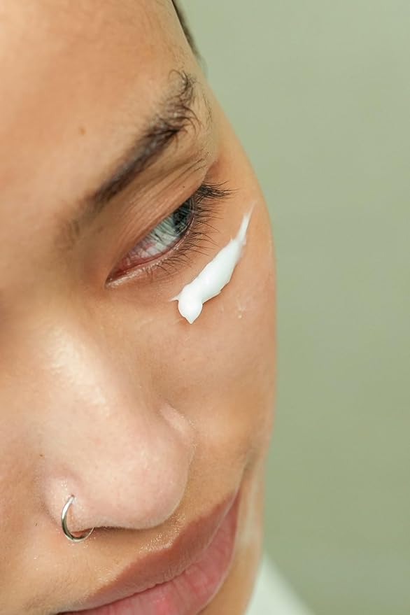 RUBY VIBE CO Hydrating Eye Cream, Eye Moisturizer & Eye Repair Cream with Niacinamide, Hyaluronic Acid, Shea Butter, Squalane & Panthenol, Night Eye Cream for All Skin Types. 15 ml