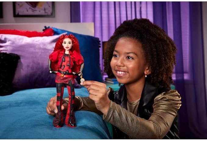 Mattel Disney Descendants: The Rise of Red Fashion Doll & Accessory – Red, Daughter of Queen of Hearts with Movie-Inspired Clothes & Pocket Watch